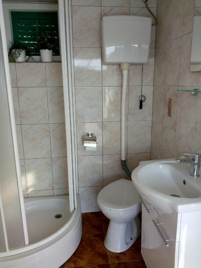 Apartmani Paulo Vis Exteriér fotografie
